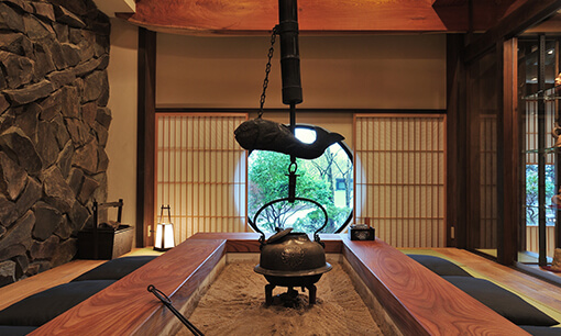 囲炉裏の喫煙所